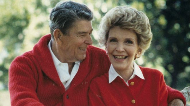 Muere Nancy Reagan, la mujer que redefinió el papel de primera dama de EE.UU