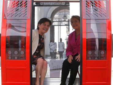 Presidenta Bachelet presenta las nuevas cabinas del teleférico del Parque Metropolitano