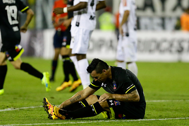 Esteban Paredes se perderá el duelo ante Mineiro y es duda para el superclásico