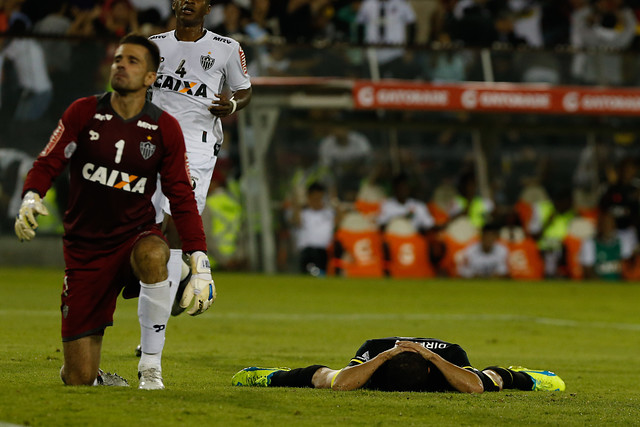 Martín Tonso explicó su malograda jugada de gol ante Mineiro