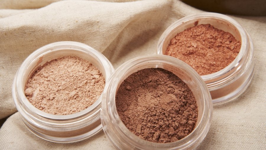 Descubre los beneficios de usar maquillaje mineral