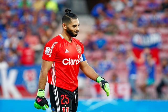 Johnny Herrera: "Tenemos plantel de sobra para ganar el Superclásico"