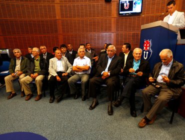 Universidad de Chile crea Corporación con ídolos históricos del club