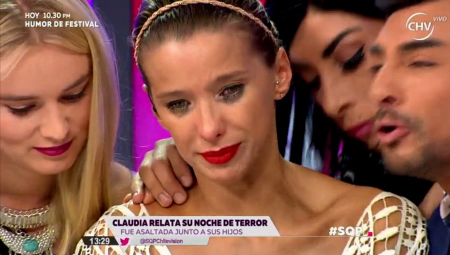 Entre lágrimas Claudia Schmitd se refiere al robo del que fue víctima