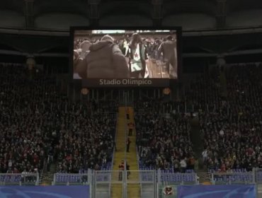 Conocida marca de cerveza hace una broma a hincha en un partido de Champions League