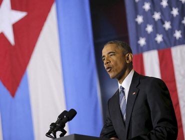 Obama: "EE.UU. planea ampliar el uso del dólar en Cuba"