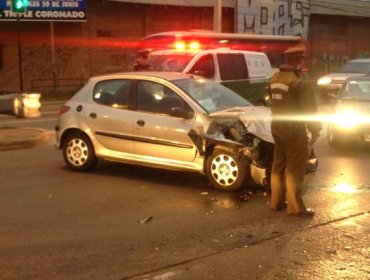 Accidente de tránsito genera alta congestión en Viña del Mar