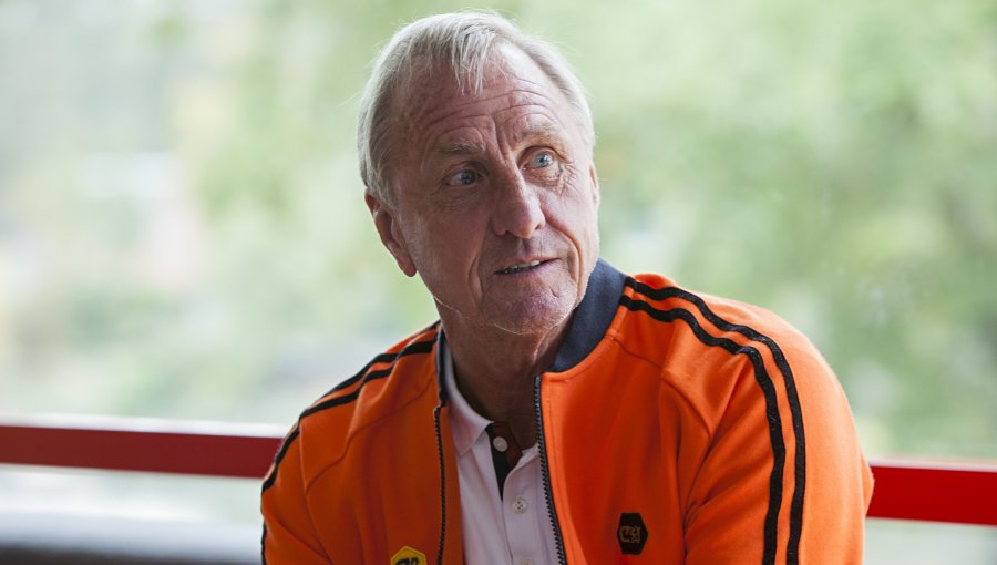 Ajax lamenta la muerte de Cruyff, "el jugador más grande de todos los tiempos"