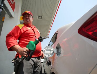 Bencinas subieron hasta $5,4 por litro