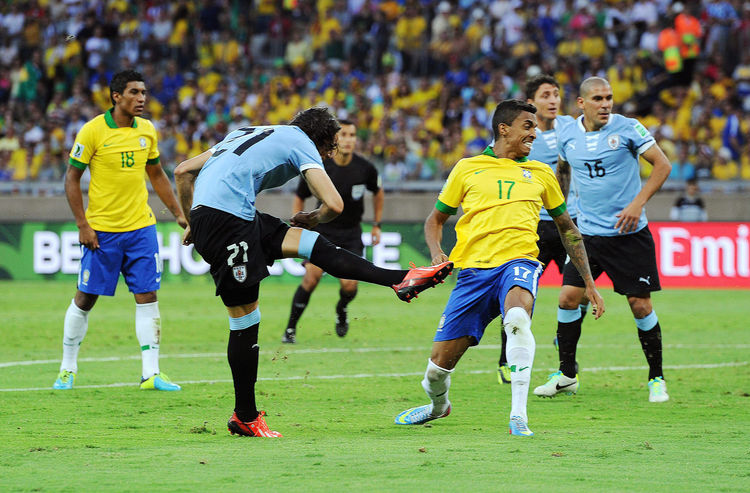 Clasificatorias: Uruguay rescató empate en su visita a Brasil y es sublíder