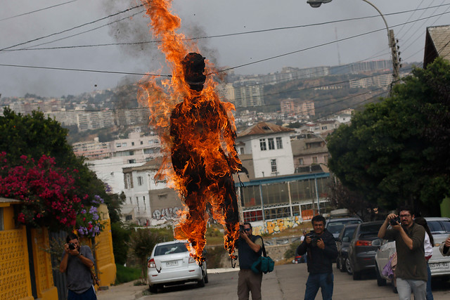 Galería: “Quema de Judas”, el tradicional acto que se realizó en Cerro Castillo