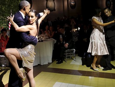 Problemas de pareja le trajo a la mujer que bailó tango con Obama