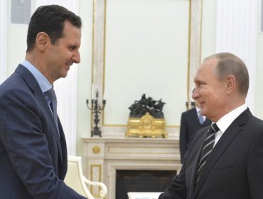 Assad a Putin: "La liberación de Palmira habría sido imposible sin el apoyo de Rusia"