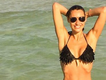 Pampita mostró su lado sexy en las playas de Miami