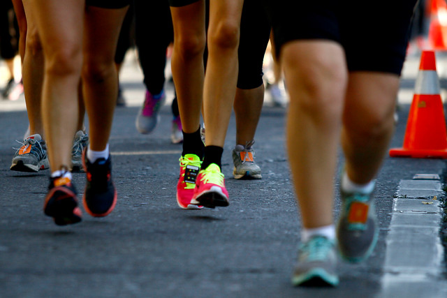 Qué y cuánto comer en la recta final de la Maratón de Santiago