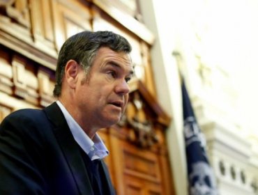 Senador Ossandón criticó plan de Abbott de acotar y cerrar investigaciones