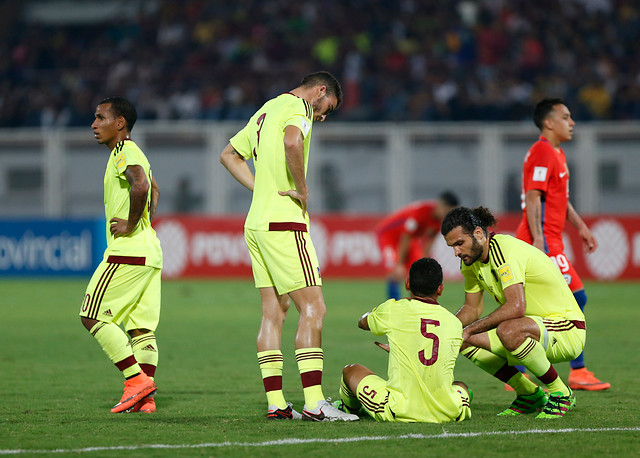 Prensa venezolana: "La 'vinotinto' colapsó ante Chile"