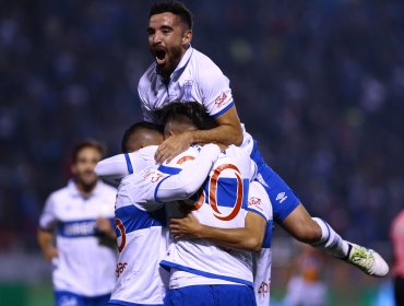 Universidad Católica ganó y alcanzó la cima del torneo de Clausura