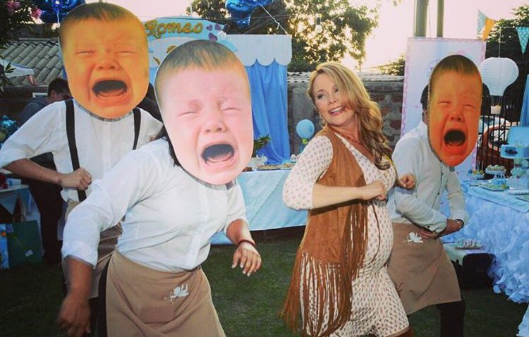Cathy Barriga celebró su baby shower en familia
