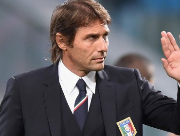 Antonio Conte es el nuevo técnico del Chelsea