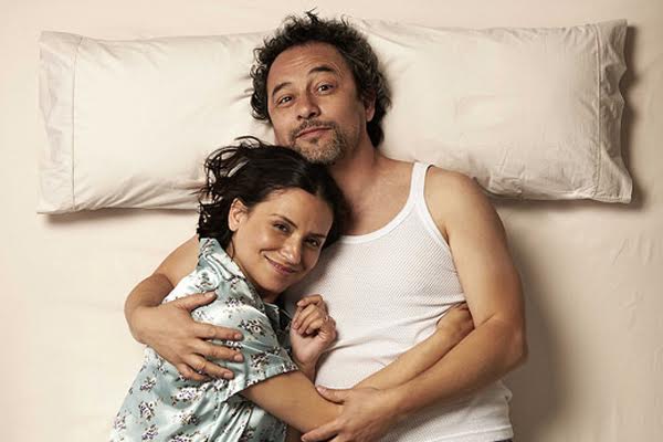 Serie “Por fin solos” pierde un día de emisión