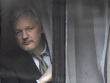 Abogados sobre Assange: Necesita atención médica urgente