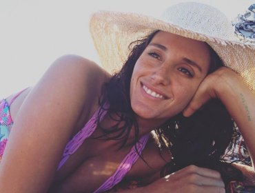 Isidora Urrejola compartió foto con el cuerpo pintado