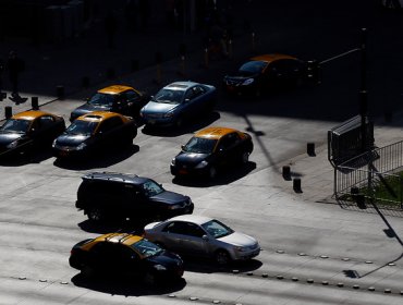 Taxistas realizaron protestas en la capital en contra de servicio Uber