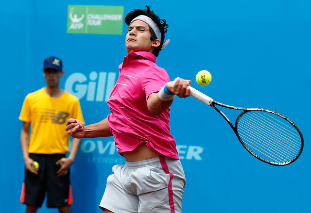 Tenis: Bastián Malla avanzó a cuartos de final en Futuro 9 de España