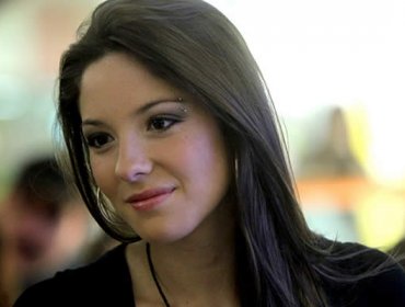 Famoso cirujano plástico dejó en evidencia a Kel Calderón