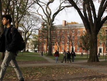 Club secreto de la Universidad de Harvard rompe su silencio por primera vez en 225 años