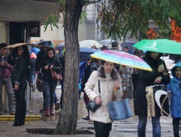 Último balance de Onemi por sistema frontal: Un muerto, 300 damnificados y 765 aislados