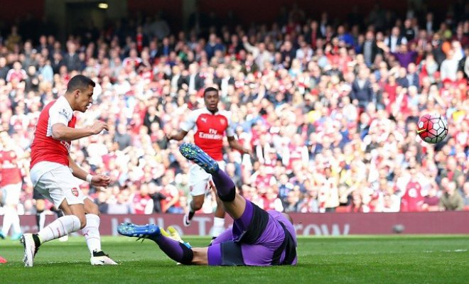 Alexis Sánchez anotó en empate del Arsenal ante el Crystal Palace