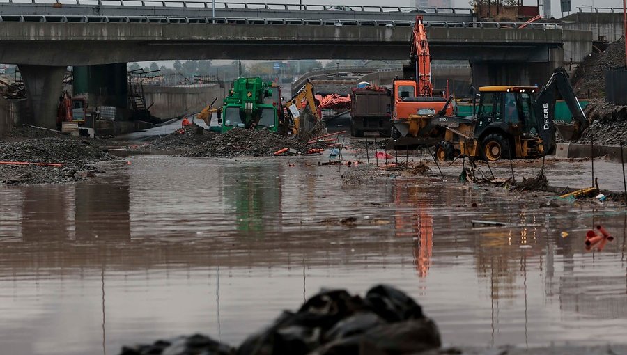 Este lunes debería reabrir la Autopista Costanera Norte