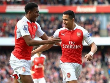 Genio y figura: Alexis anotó doblete en triunfo de Arsenal sobre West Bromwich