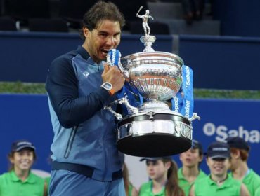 Rafael Nadal se queda con el ATP de Barcelona e iguala récord de Vilas