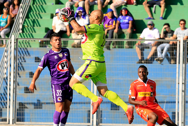 Plantel de Deportes Concepción recibió sueldos adeudados