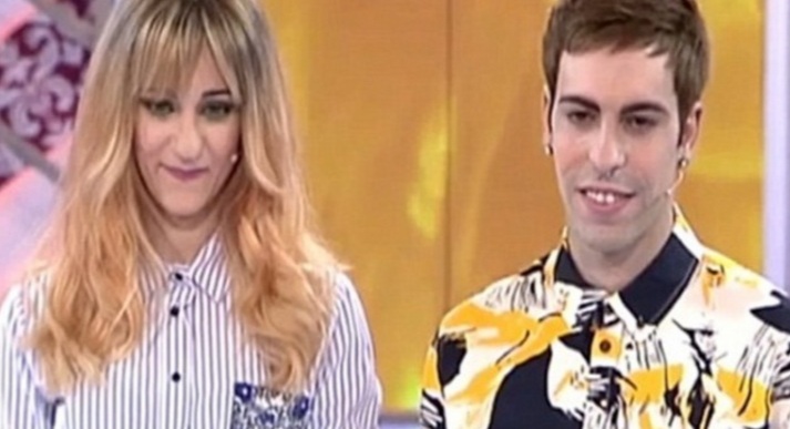 Medios hermanos reconocen ser pareja en programa de la tv española