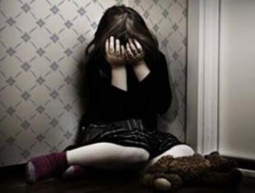 Profesor de música es formalizado por abusar sexualmente de tres alumnas