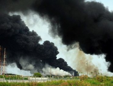 Ascienden a 32 los muertos por la explosión de una planta de Pemex en México