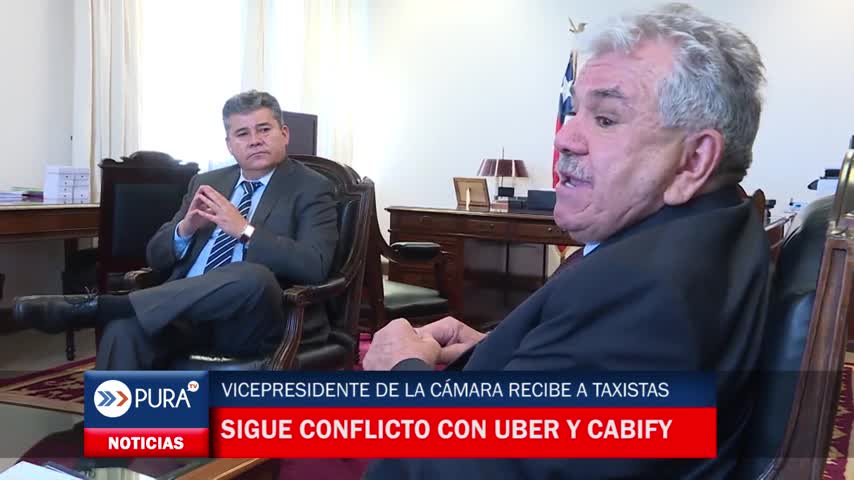 Vicepresidente recibe a confederación de taxistas