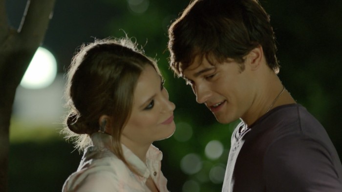 Mega vuelve a liderar en el rating con segundo episodio de “Medcezir”