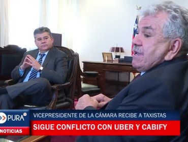 Vicepresidente recibe a confederación de taxistas