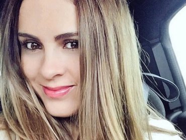 Maura Rivera coordina todo el orden de su casa santiaguina desde Brasil