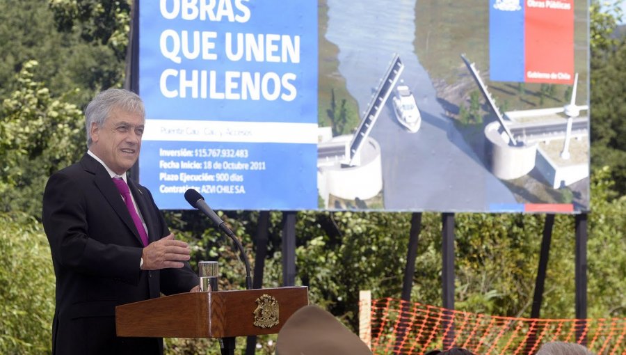 Puente Cau cau: Expresidente Piñera responsabiliza a primer gobierno de Bachelet por mal diseño