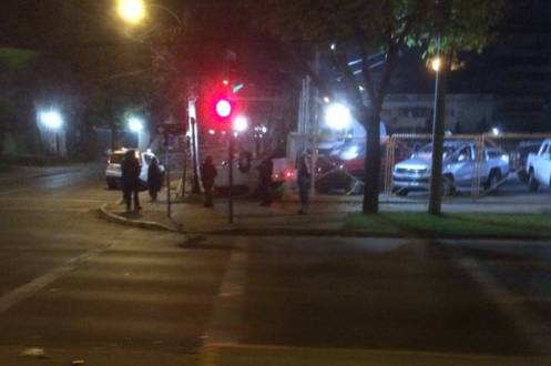 Se registra una colisión y volcamiento de vehículos en comuna de Providencia