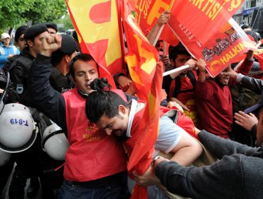 Un muerto deja manifestaciones del día del trabajador en Turquía