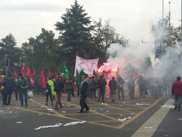 Desmanes aislados se registran en marcha del Día del Trabajador