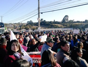 Vecinos de Calbuco protestan por crimen de menor de 12 años