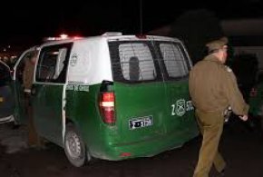 Delincuentes se dan a la fuga tras robar cajero automático en comuna de Santiago